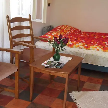 Deel Apartman Nyiregyhaza Exterior photo